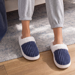 Kylea Cozy Blu Navy – indossate